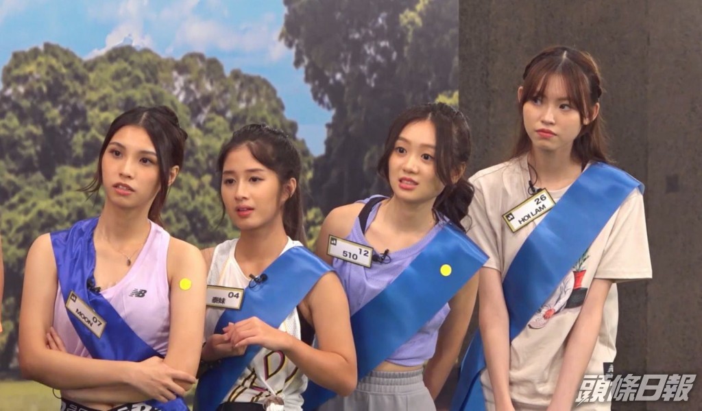 510（右二）回應有冇拍拖時的反應，被古仔取笑「冇咪冇囉，咁惡做咩呀」。